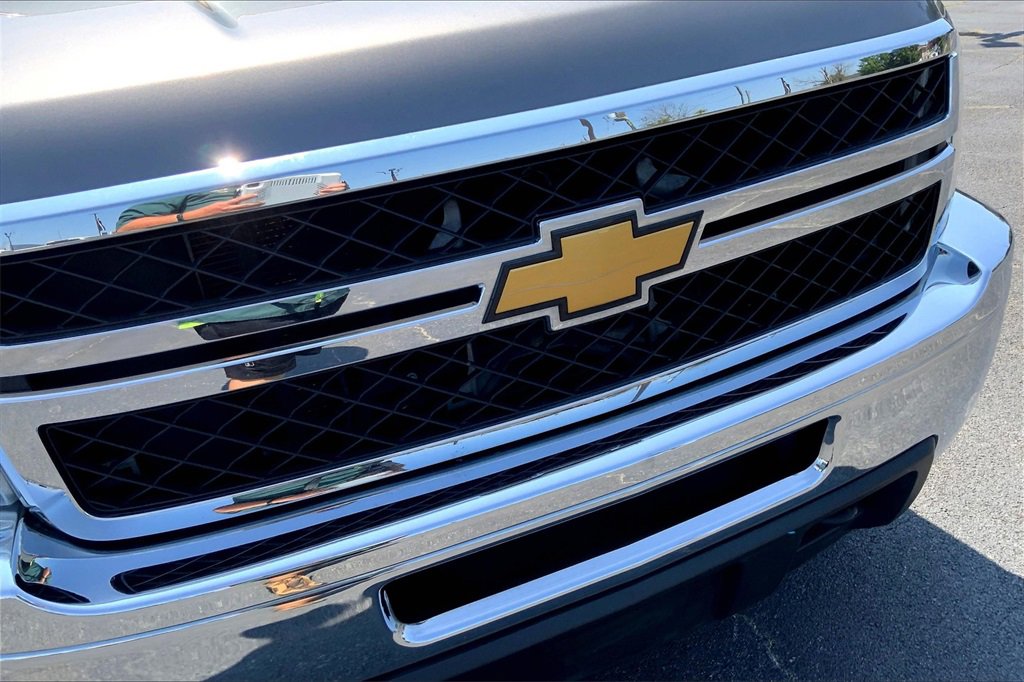 2013 Chevrolet Silverado 2500HD LT photo 29