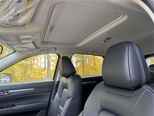 2025 Mazda CX-5 2.5 S Preferred photo 4