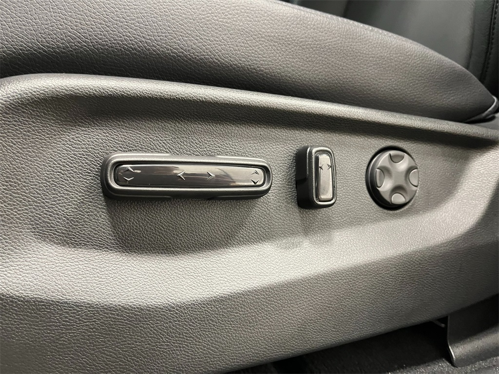 2026 Honda Odyssey EX-L photo 9