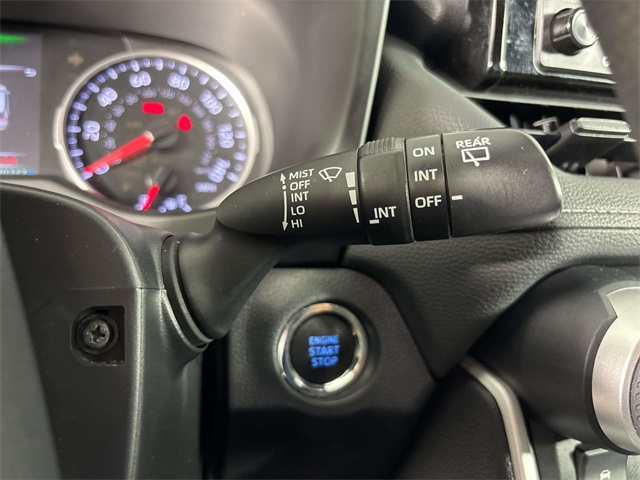 2022 Toyota RAV4 XLE photo 21