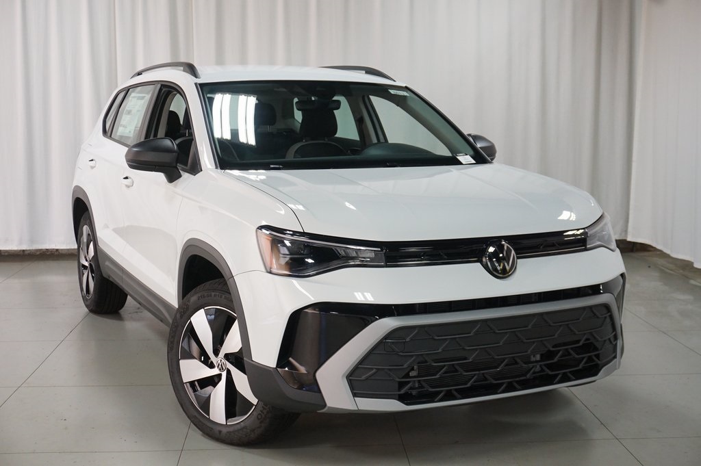 2025 Volkswagen Taos S photo 3