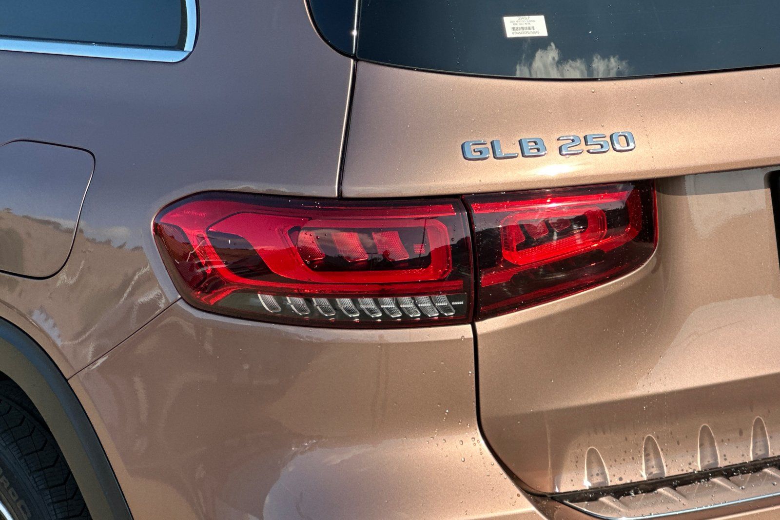 2021 Mercedes Benz GLB 250 photo 12