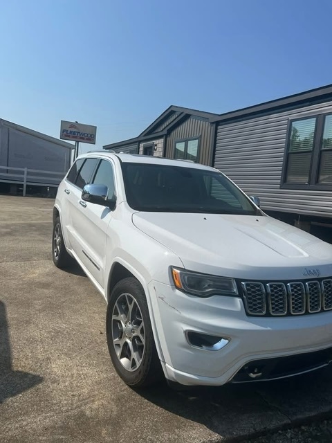 2020 Jeep Grand Cherokee Overland photo 3