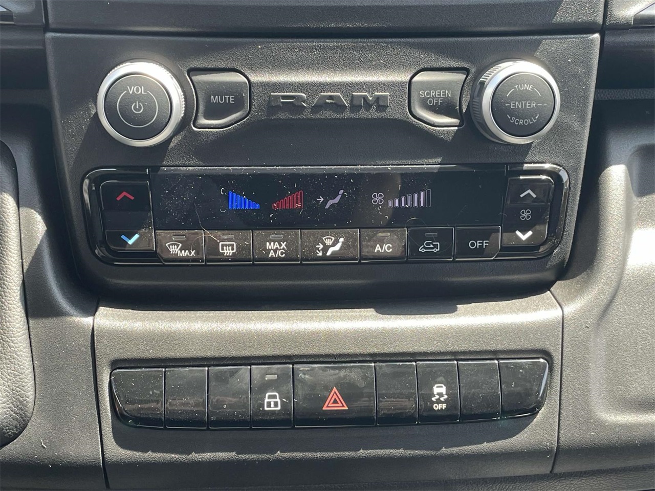2025 Ram ProMaster 2500 photo 16