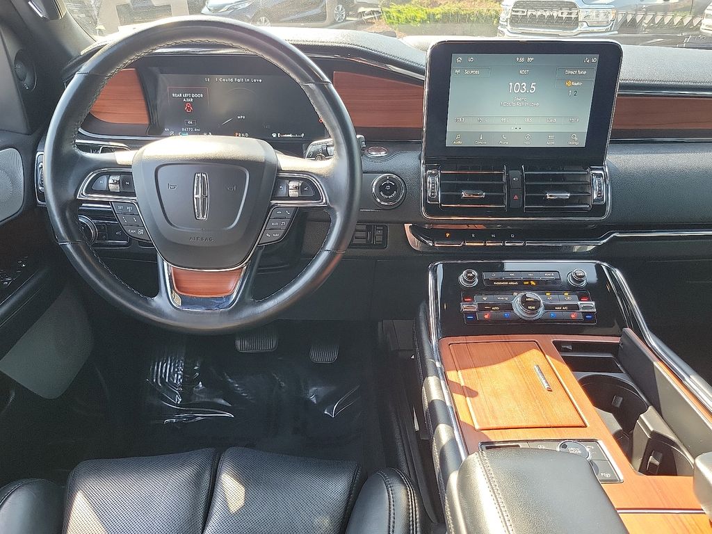 2020 Lincoln Navigator L Reserve photo 4