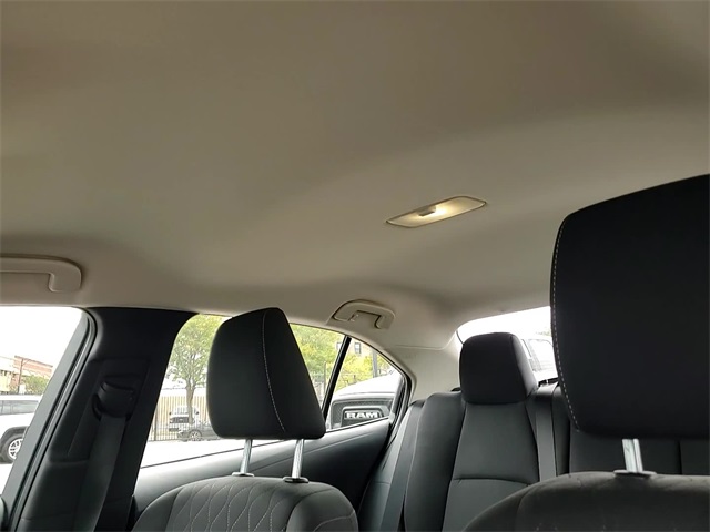 2024 Toyota Corolla LE photo 20