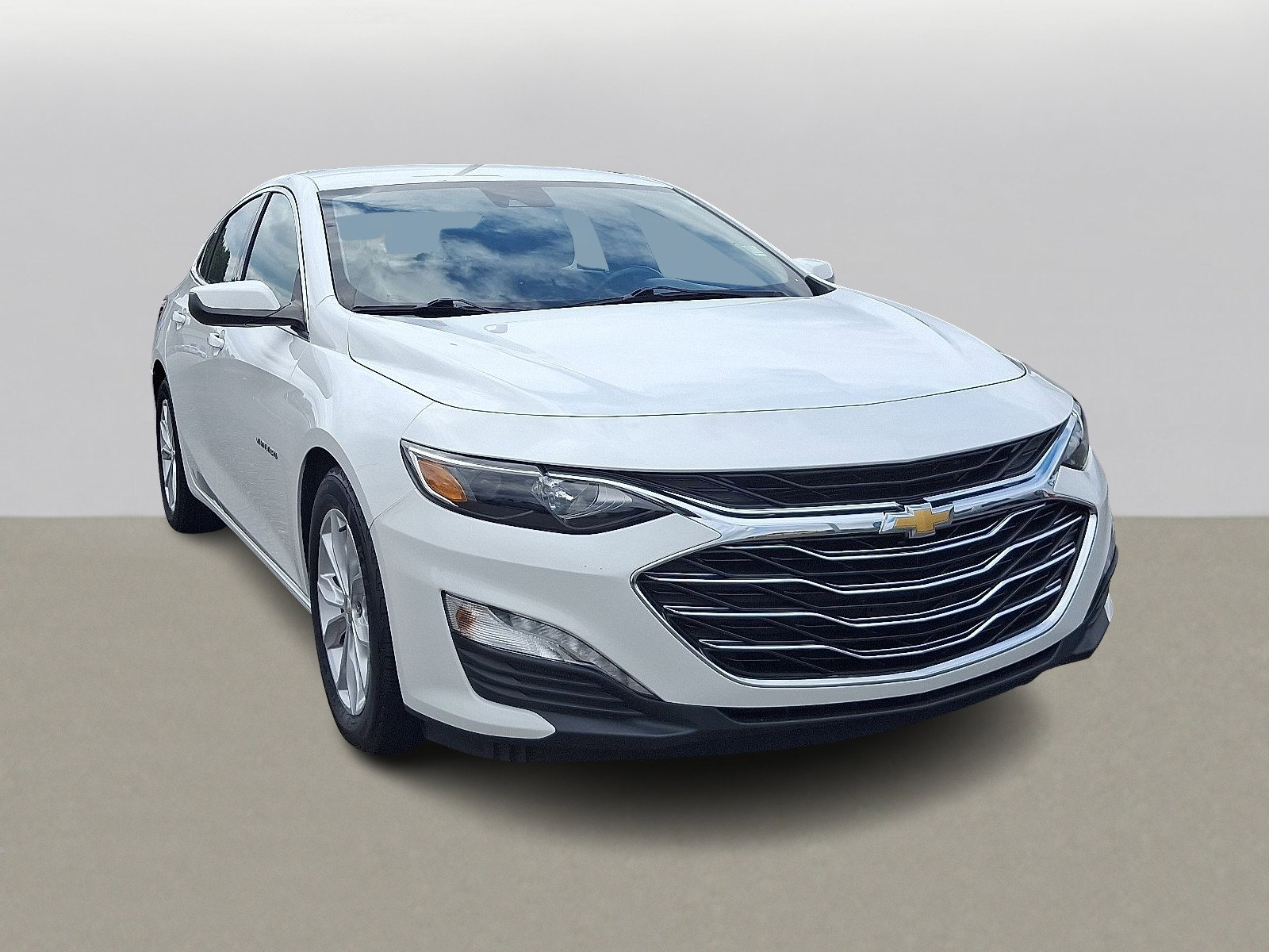 2021 Chevrolet Malibu 1LT photo 2