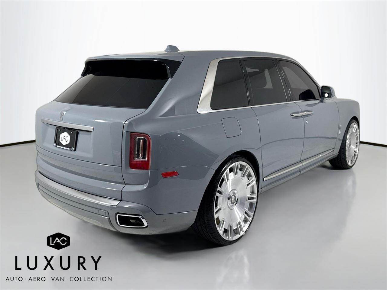 2023 Rolls Royce Cullinan RR31 photo 5