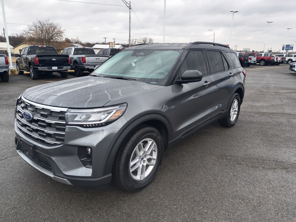 2026 Ford Explorer's photo