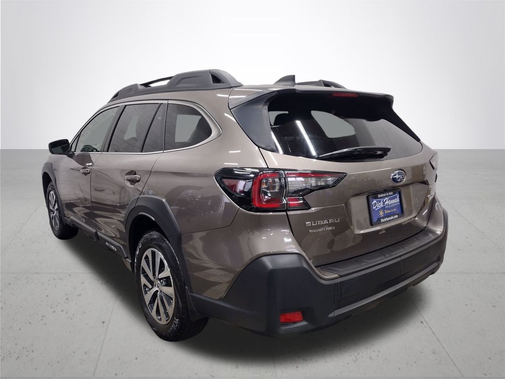 2023 Subaru Outback Premium photo 8