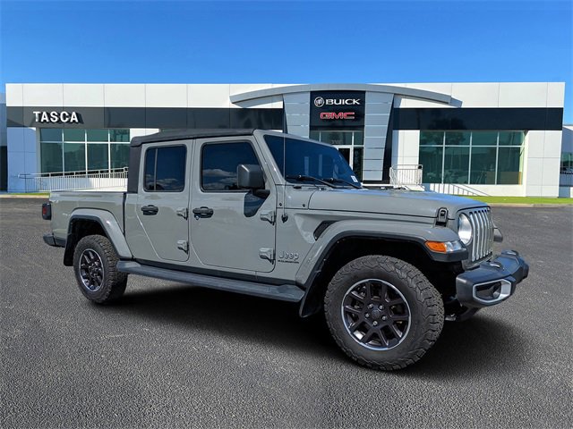 2023 Jeep Gladiator Overland's photo
