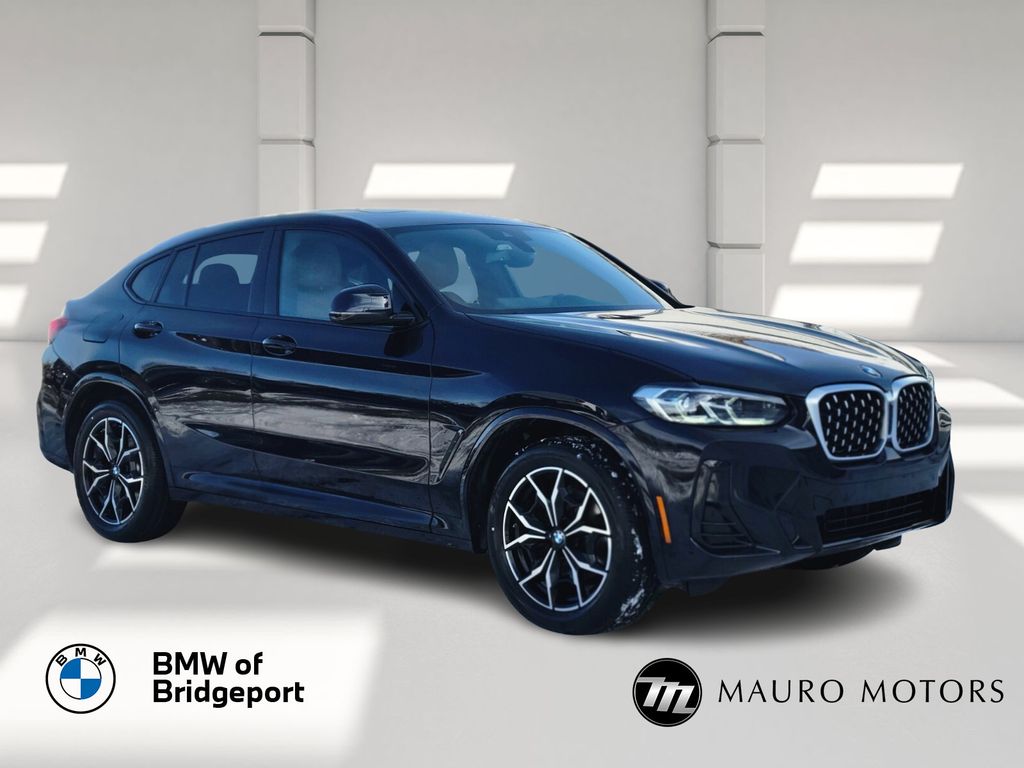 2023 BMW X4 30i's photo
