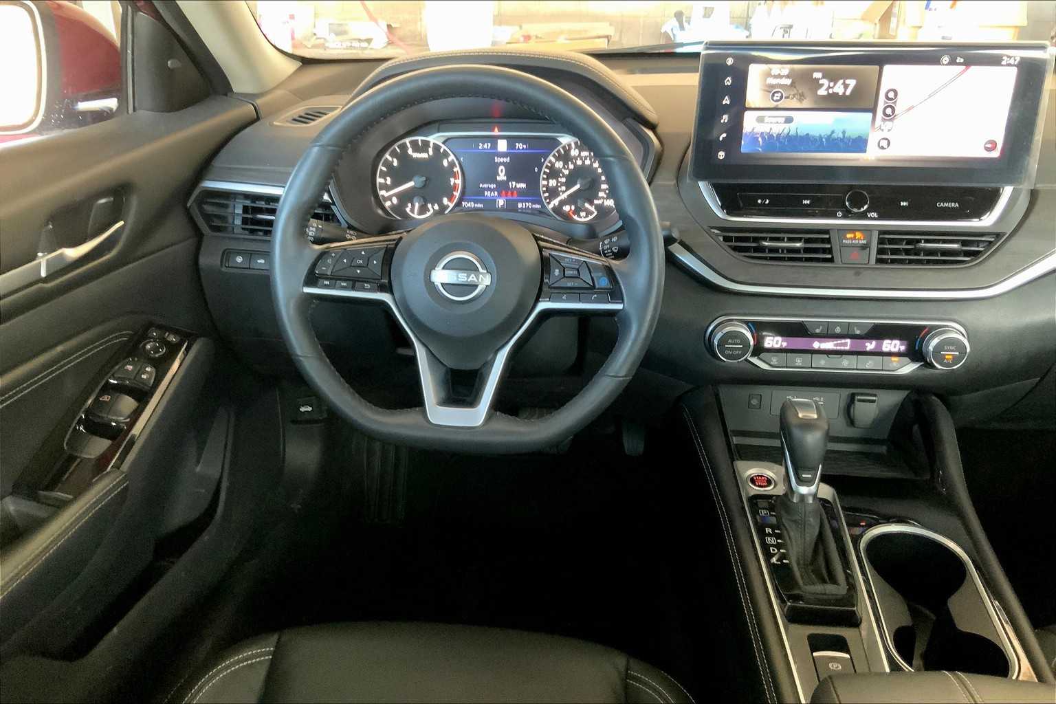 2023 Nissan Altima 2.5 SL photo 5