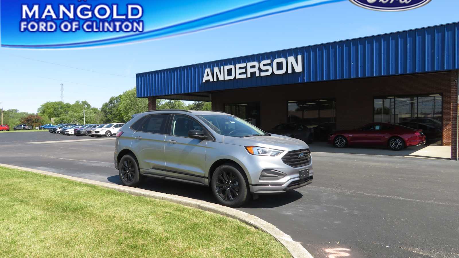 2023 Ford Edge SE's photo