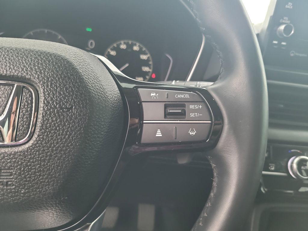 2024 Honda Pilot Touring photo 14