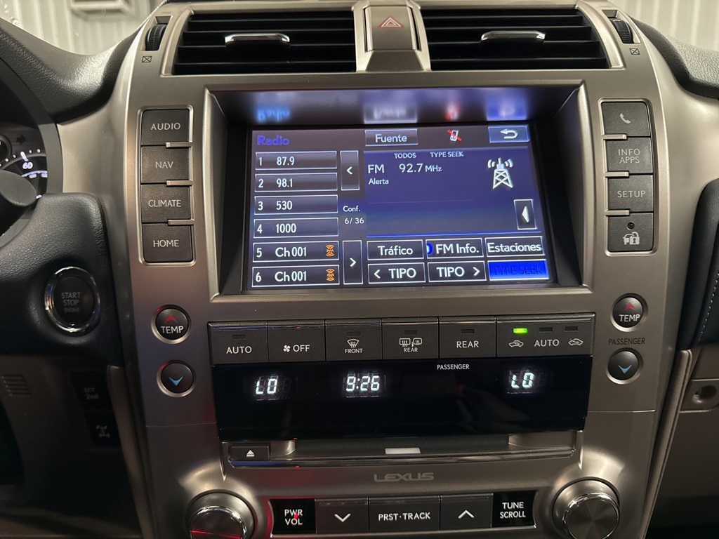 2021 Lexus GX 460 photo 17