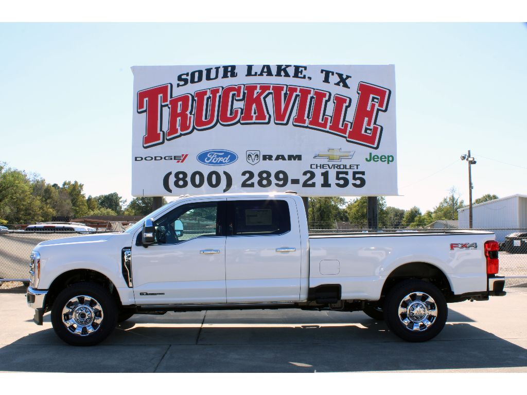 2026 Ford F-350 Super Duty King Ranch's photo