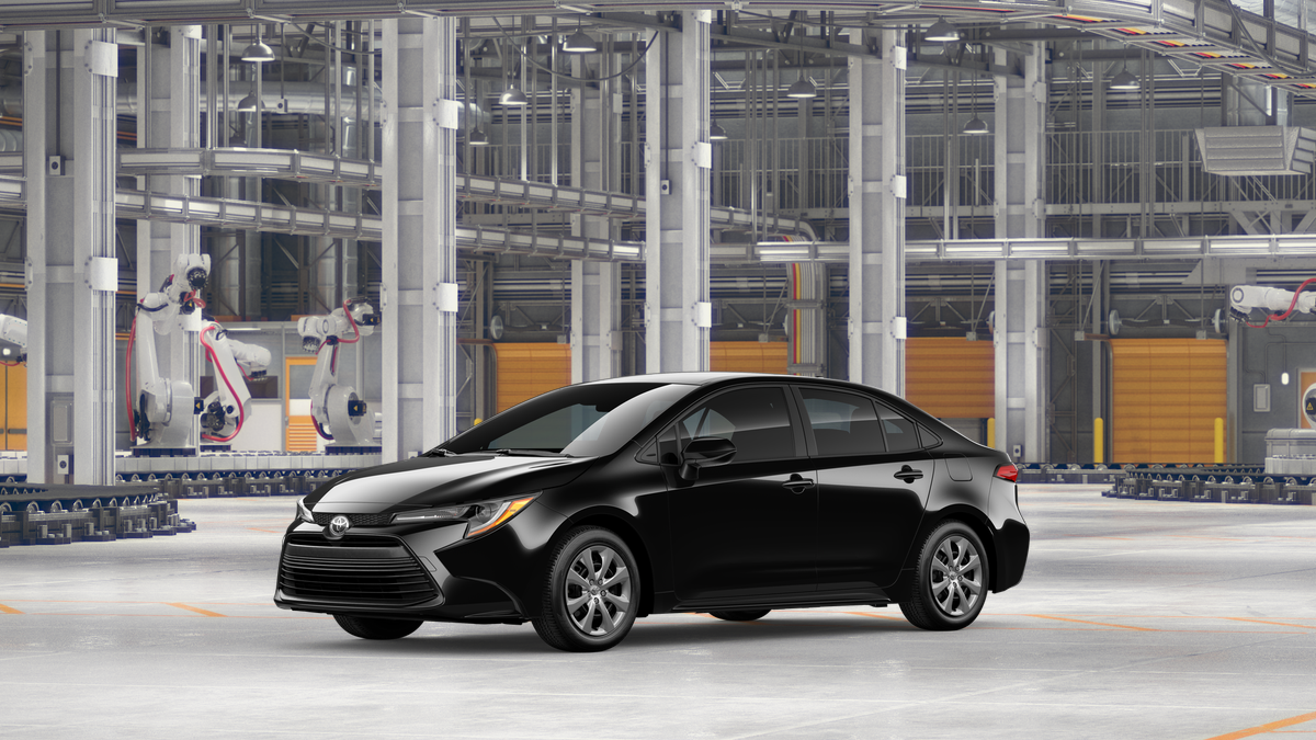 2026 Toyota Corolla LE photo 2