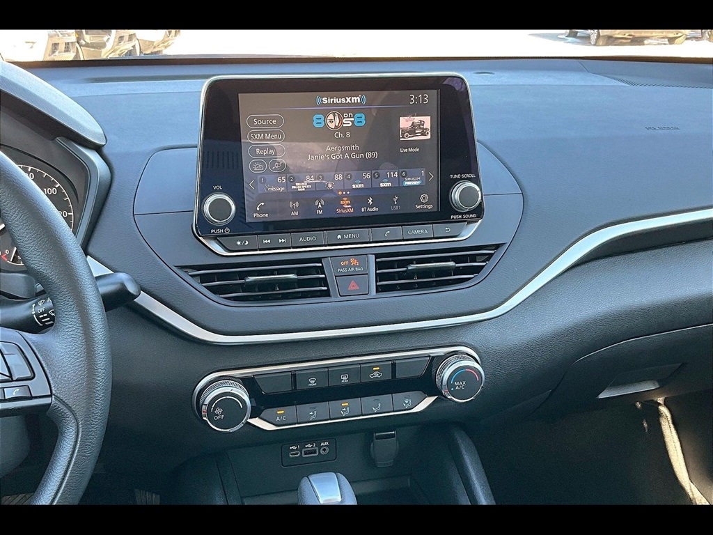 2025 Nissan Altima 2.5 S photo 7