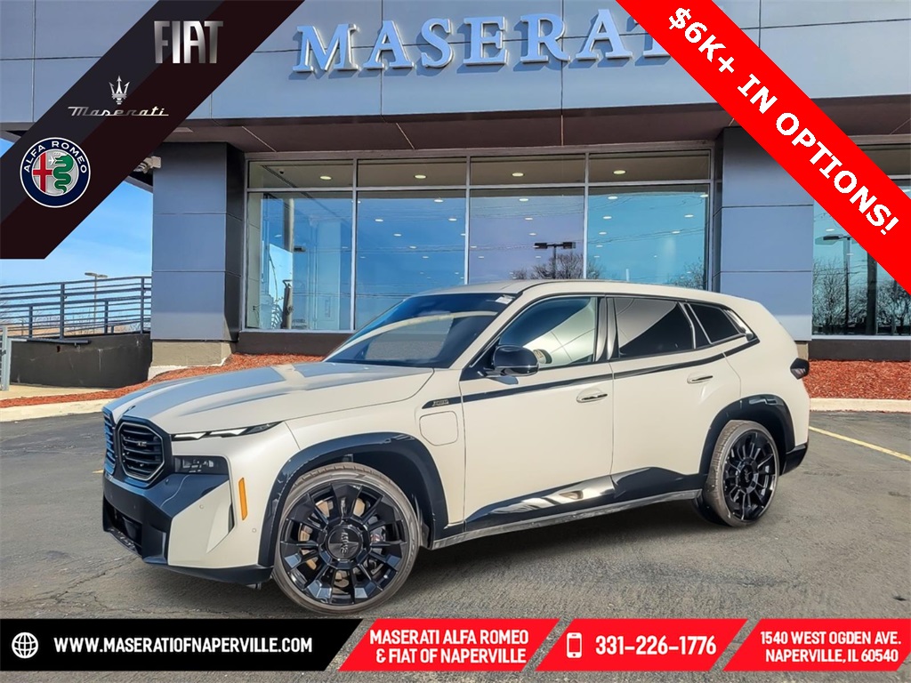 2023 BMW XM Base's photo