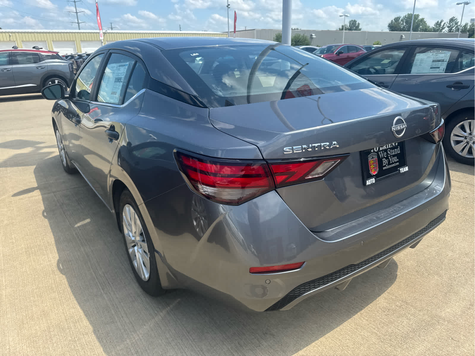 2025 Nissan Sentra S photo 6