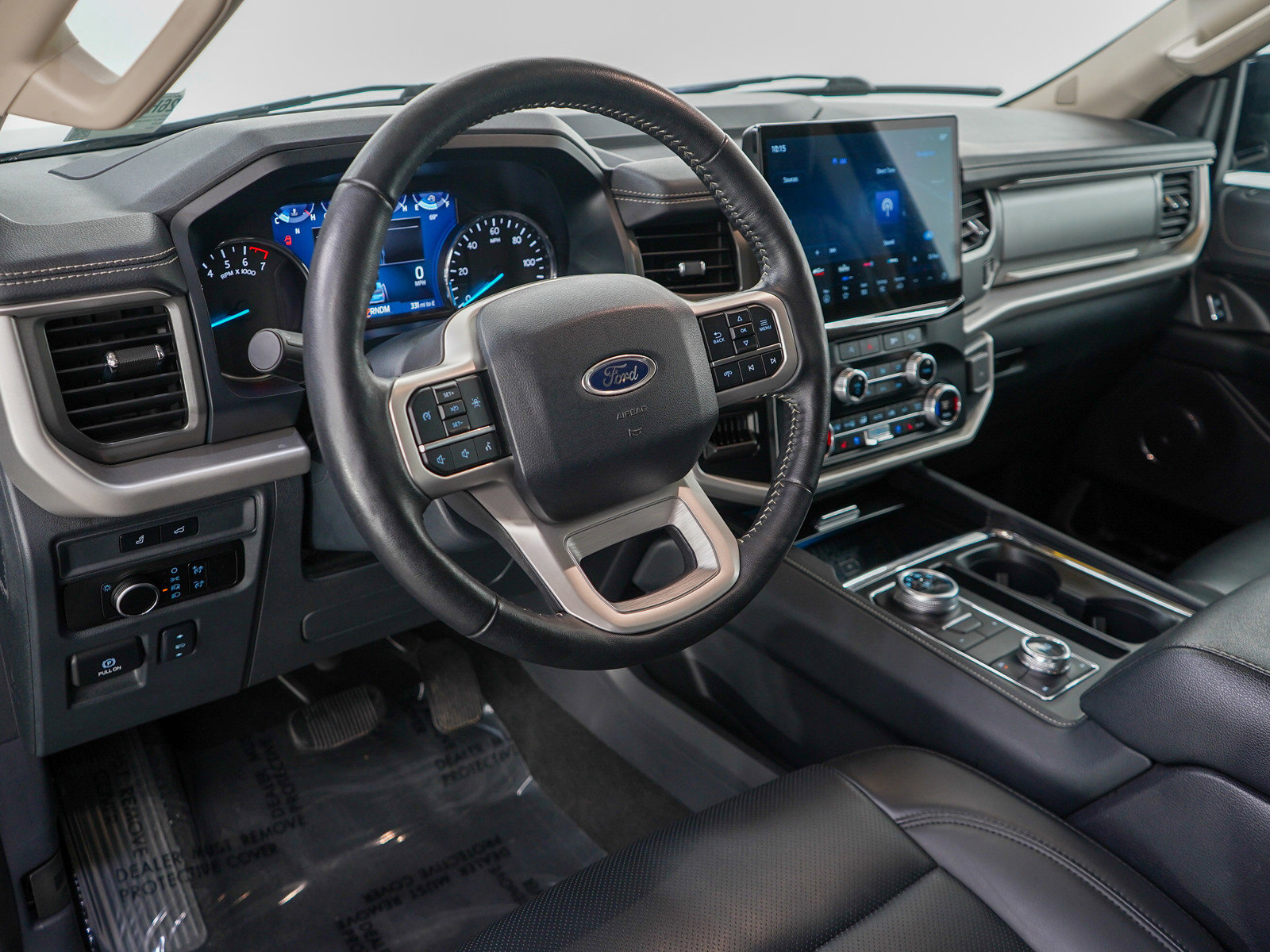 2024 Ford Expedition MAX XLT photo 17
