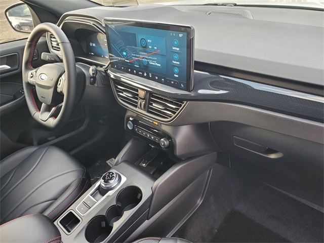 2025 Ford Escape ST-Line Elite photo 17