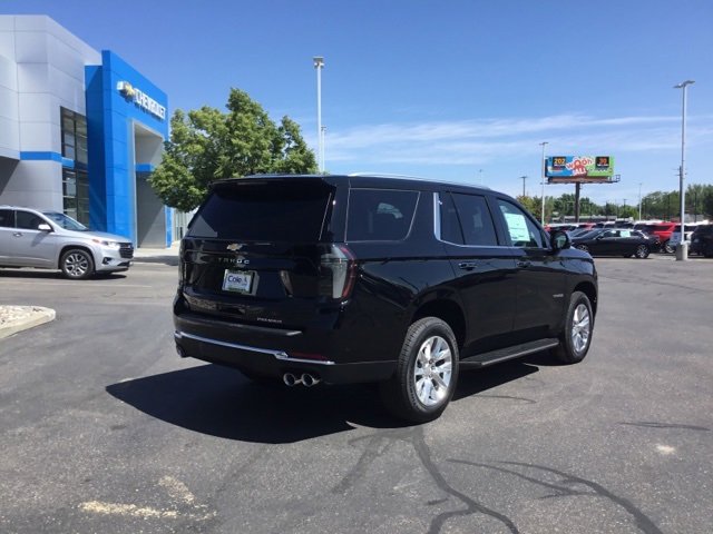 2025 Chevrolet Tahoe Premier photo 3