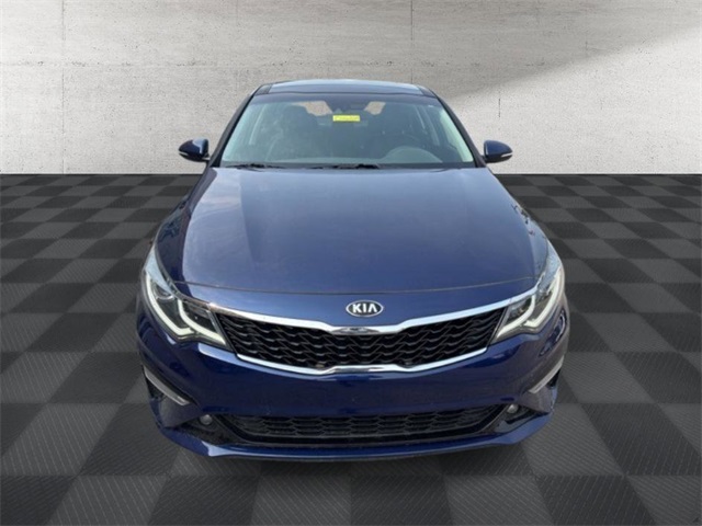 2020 Kia Optima S photo 2