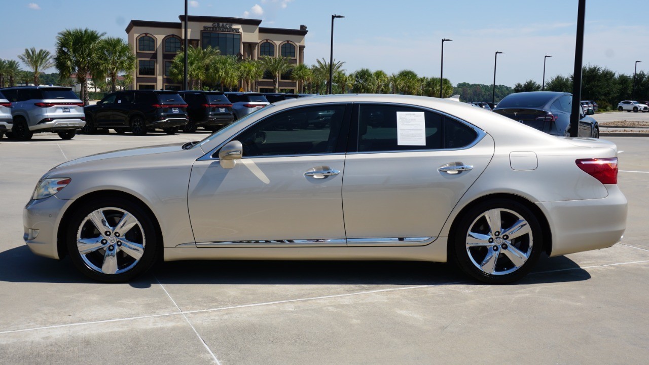 2011 Lexus LS 460 photo 5