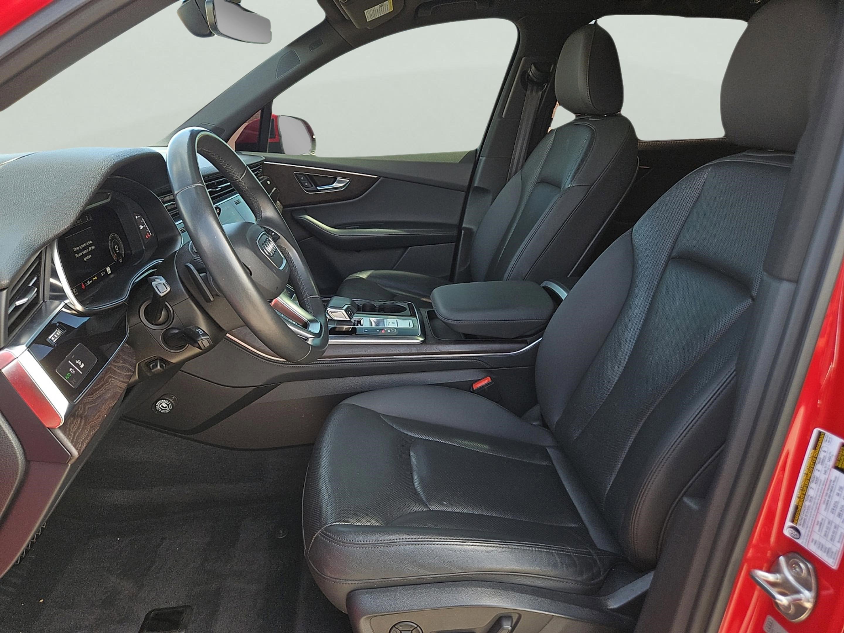 2021 Audi Q7 55 Prestige photo 9