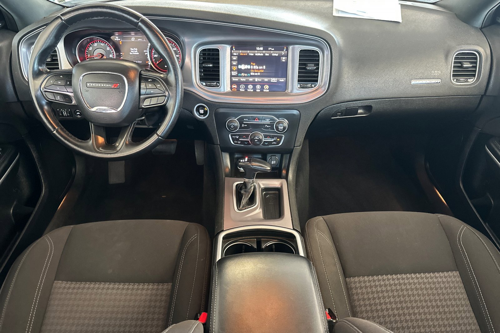 2023 Dodge Charger SXT photo 13