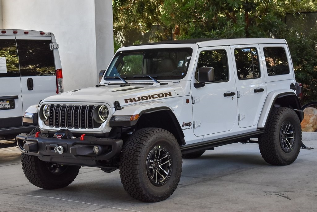 2025 Jeep Wrangler Rubicon X photo 3