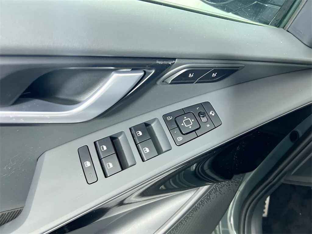 2025 Kia Niro EV Wave photo 13