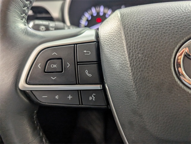 2022 Toyota Highlander Platinum photo 25