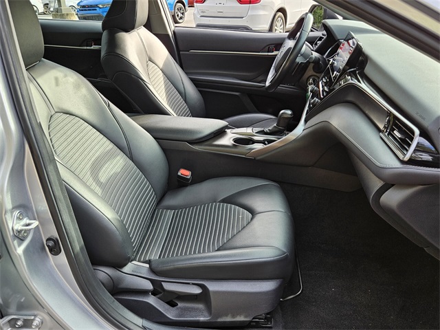 2023 Toyota Camry SE photo 15