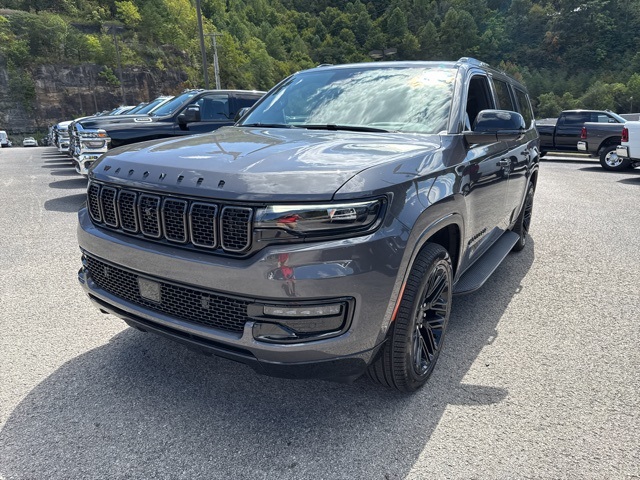 2025 Jeep Wagoneer L Series II Carbide photo 6