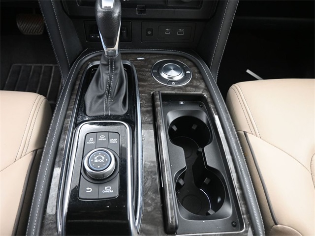 2023 Nissan Armada Platinum photo 4