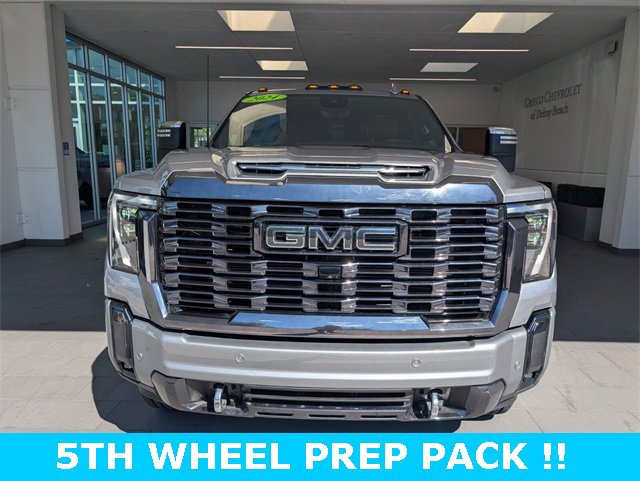 Used 2024 Sterling Metallic GMC Denali Ultimate image 3