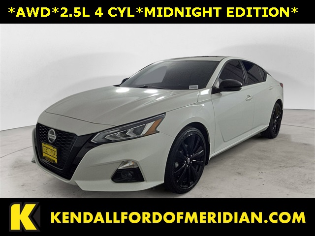 2022 Nissan Altima SR