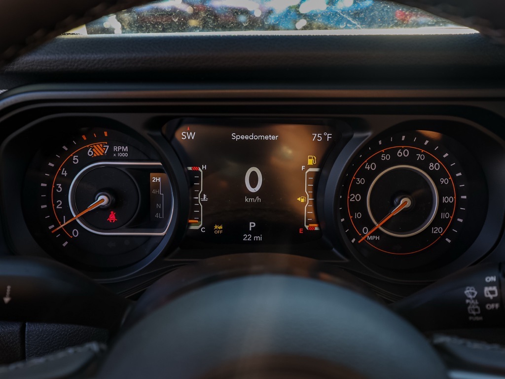 New 2026 Bright White Clear-Coat Exterior Paint Jeep Willys image 26