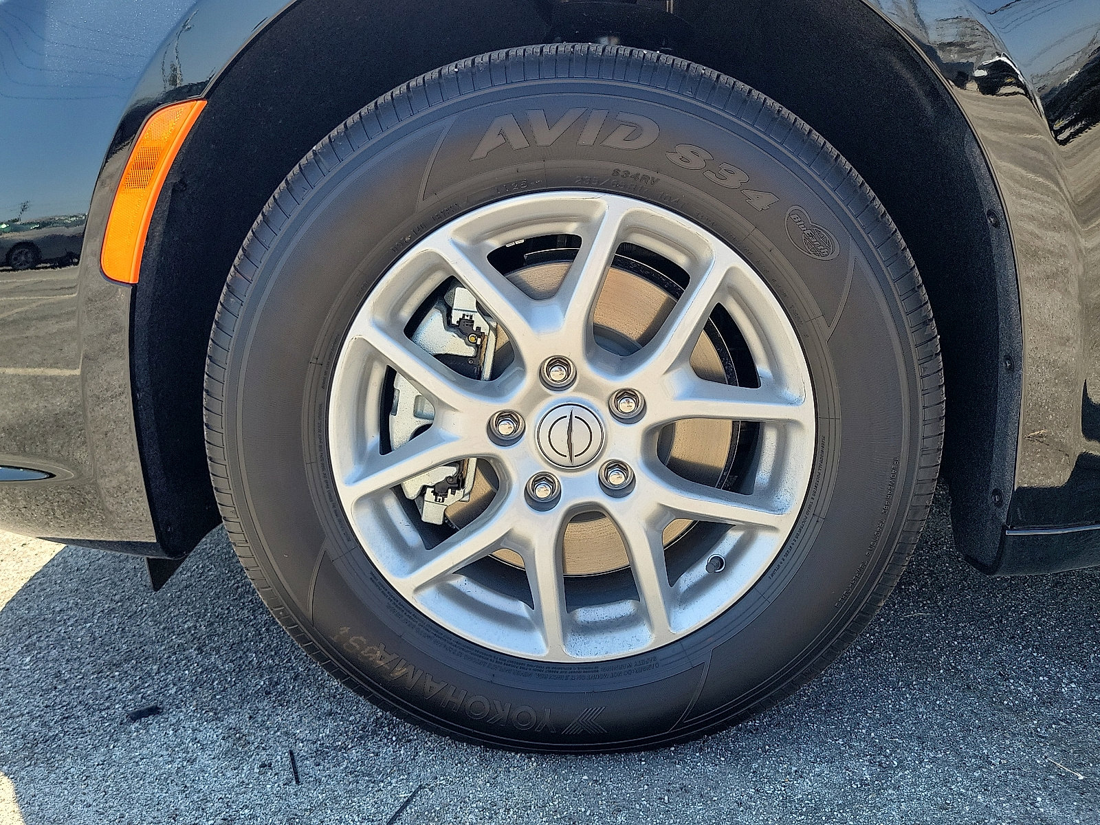 2026 Chrysler Pacifica photo 18