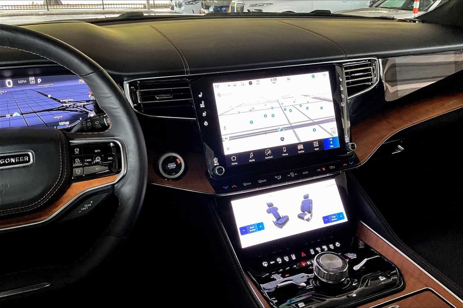 2024 Jeep Grand Wagoneer L III photo 6