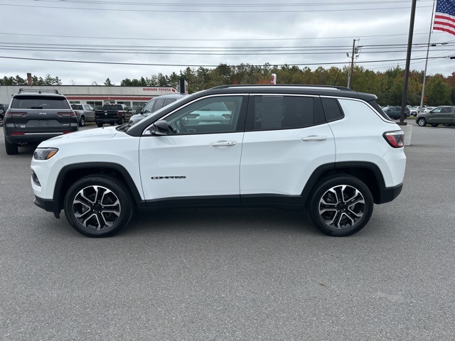 2022 Jeep Compass Limited photo 3