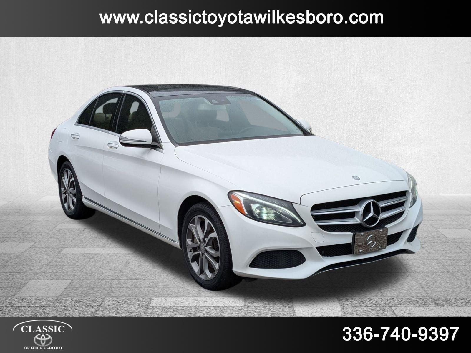 2017 Mercedes Benz C 300 4MATIC photo 3