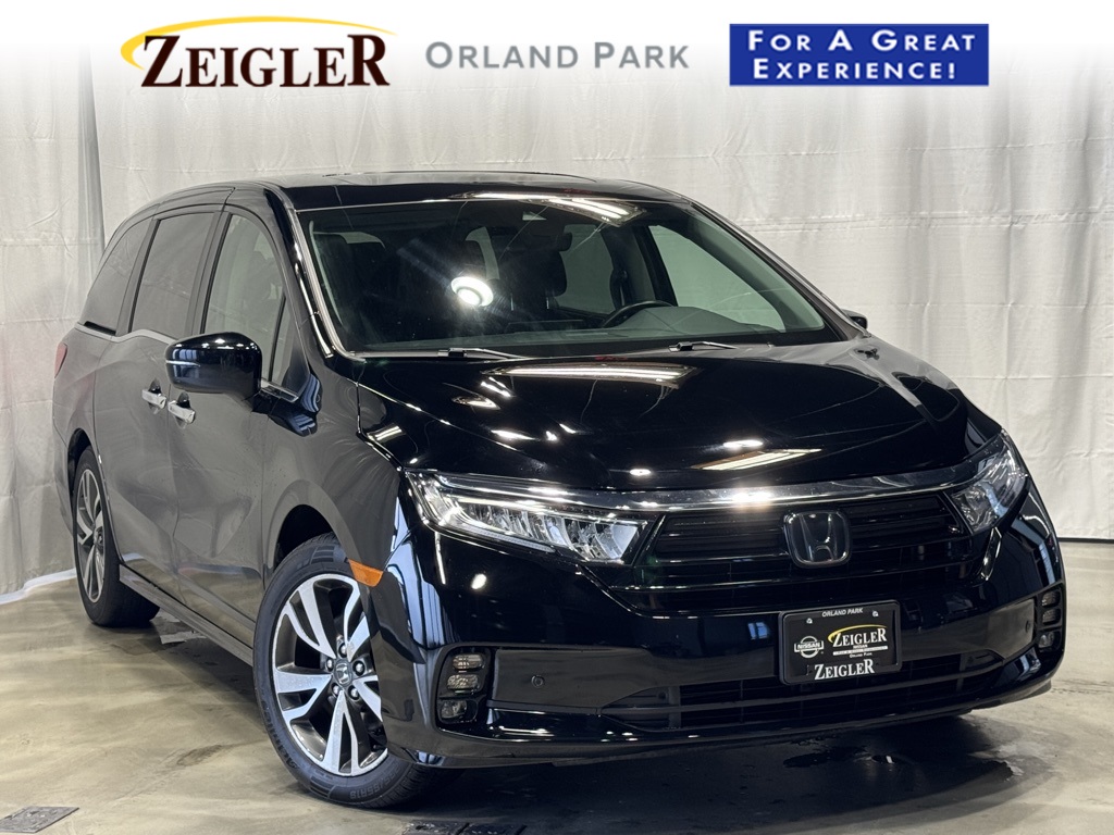2023 Honda Odyssey Touring's photo
