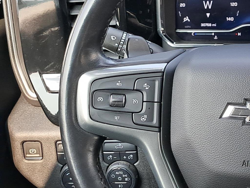 2023 Chevrolet Silverado 1500 RST photo 12