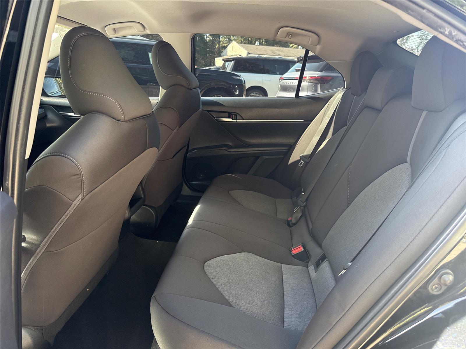 2022 Toyota Camry LE photo 7