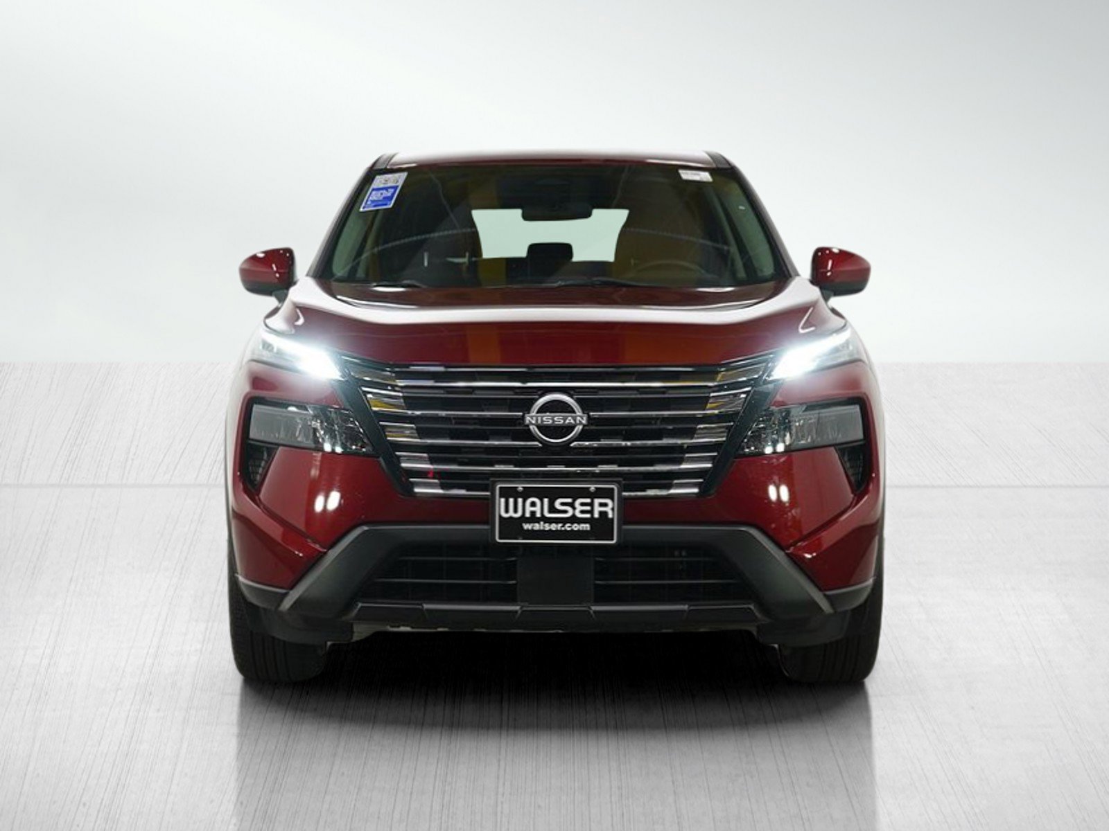 2024 Nissan Rogue SV photo 2