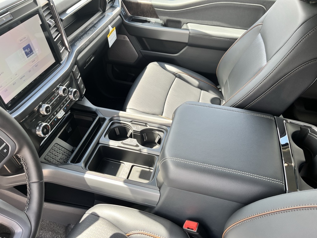 2026 Ford F-350 Lariat photo 16